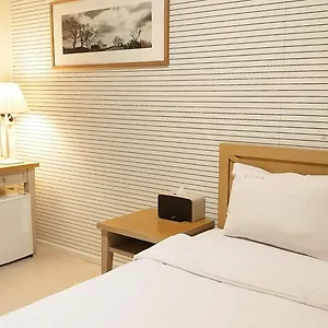 2* Отель Golden Park