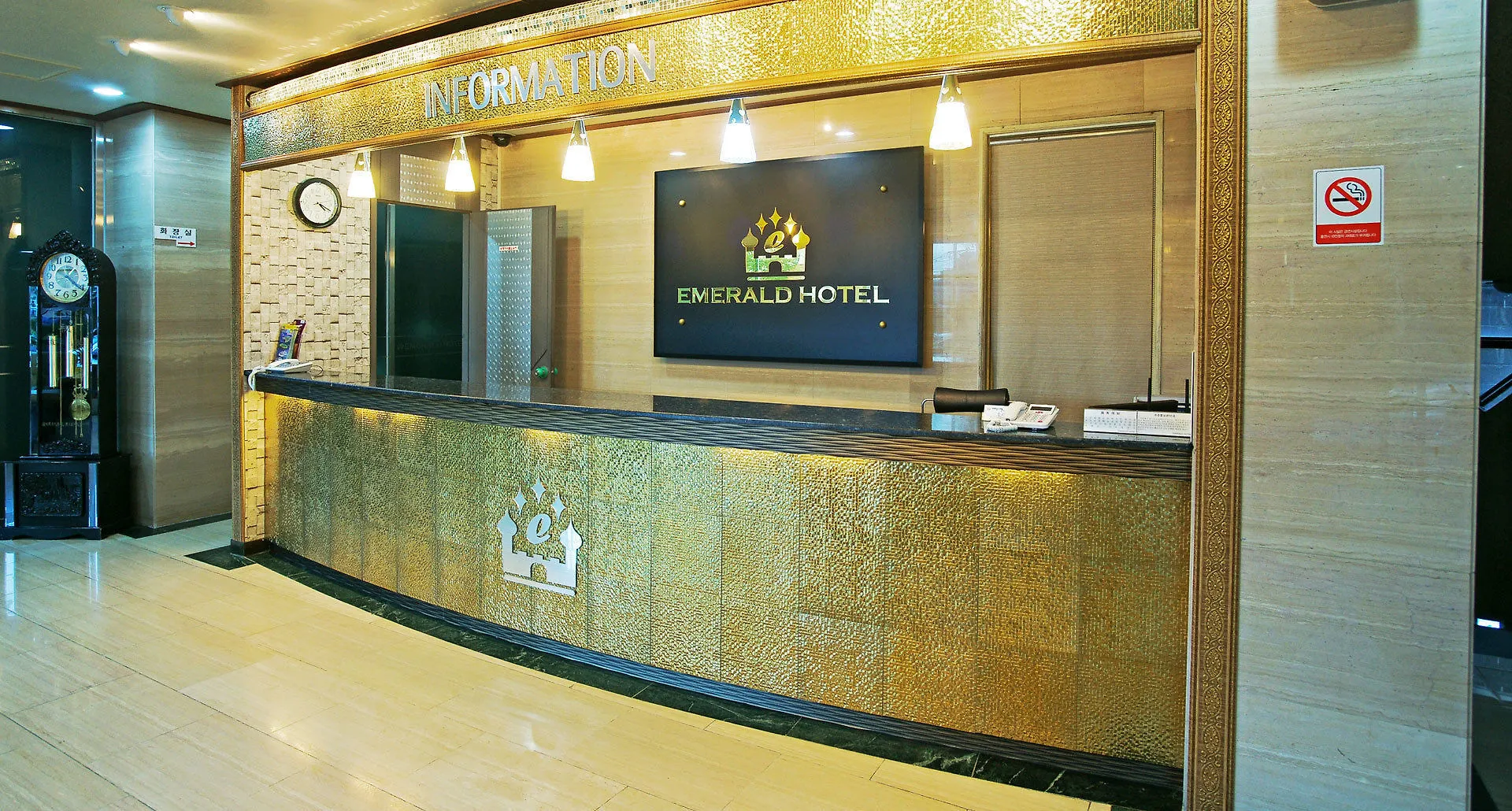 Emerald Hotel Jeju
