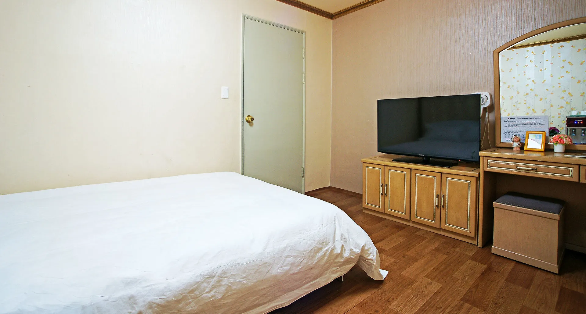 Emerald Hotel Jeju